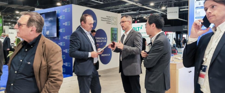 Engaging with Central Europe's Energy Storage Market: Elecnova Exhibits at Battery Forum Poland 2025